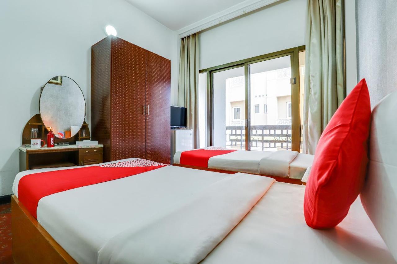 Oyo 339 Vienna Hotel Dubai Bagian luar foto