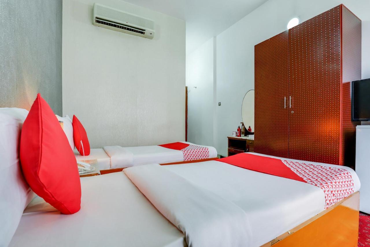 Oyo 339 Vienna Hotel Dubai Bagian luar foto