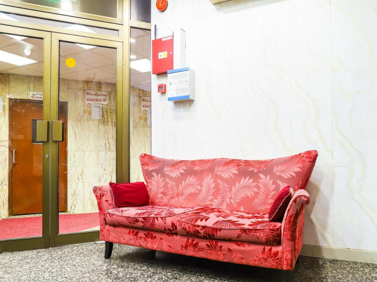 Oyo 339 Vienna Hotel Dubai Bagian luar foto