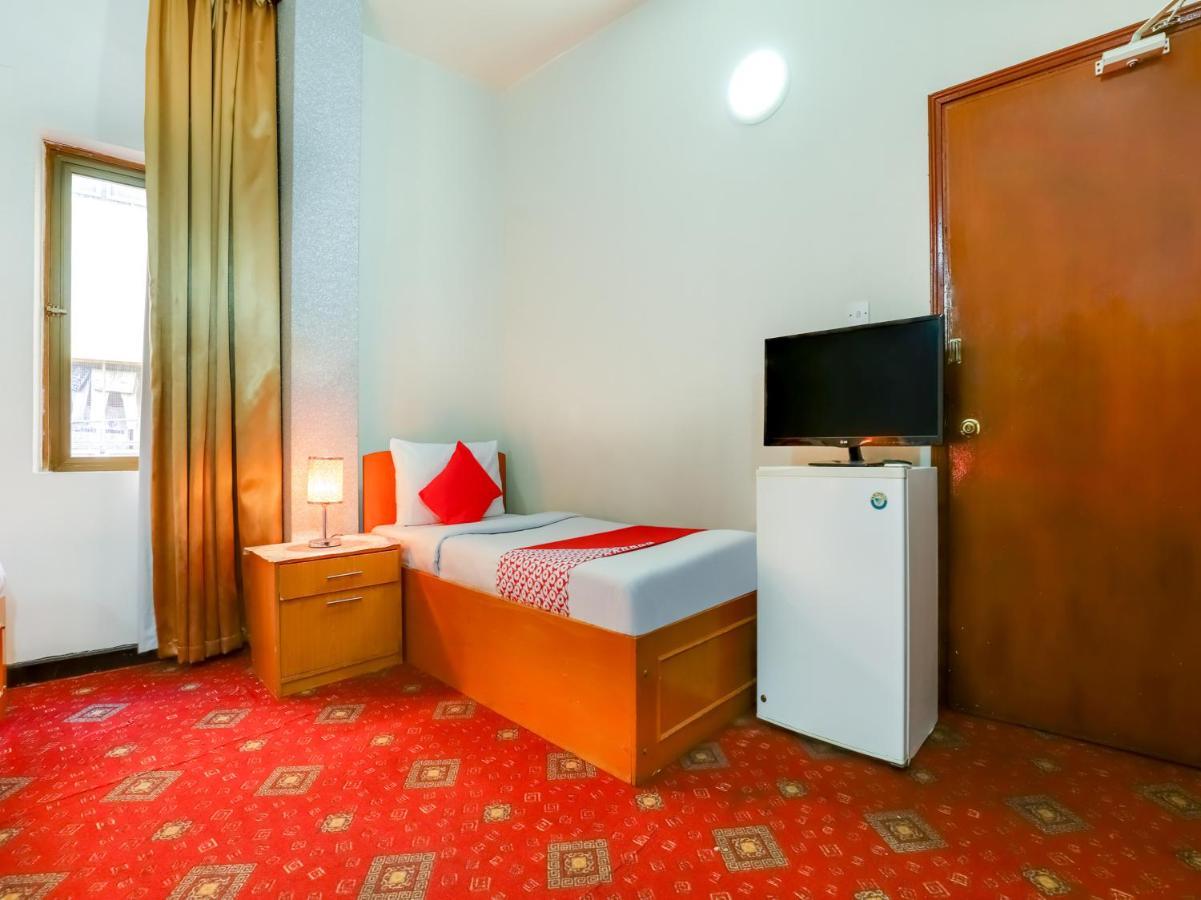 Oyo 339 Vienna Hotel Dubai Bagian luar foto